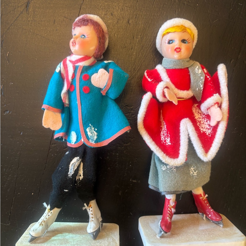 Vintage Woolco Felt Figurine Set Boy and Girl Ice Skaters. Circa 1950
